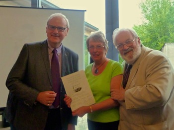 The Mayor of Langemark-Poelkapelle with Susan & David Tall